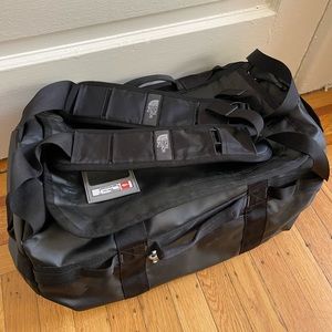 The North Face Black Base Camp Duffel - XS